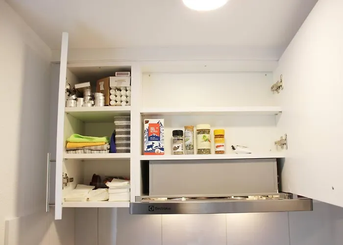 Completely Renovated Near The Train Station And The Center *