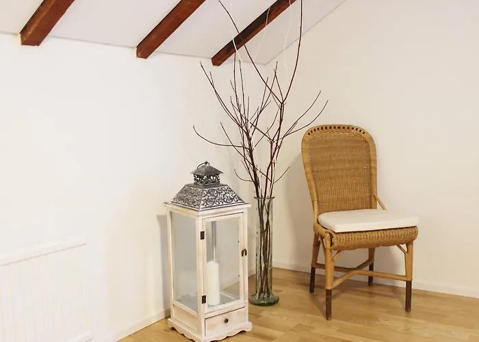 Completely Renovated Near The Train Station And The Center *