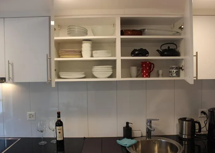 Completely Renovated Near The Train Station And The Center St. Gallen