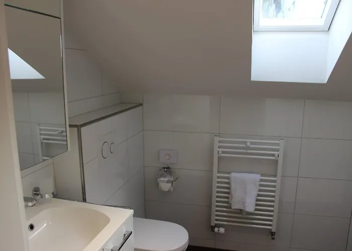 Completely Renovated Near The Train Station And The Center Appartamento *