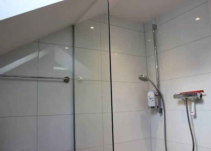 Completely Renovated Near The Train Station And The Center Appartamento *